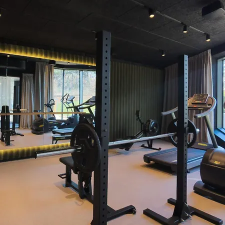 Gdanska Modern With Patio, Parking & Gym By Renters * Гданьск