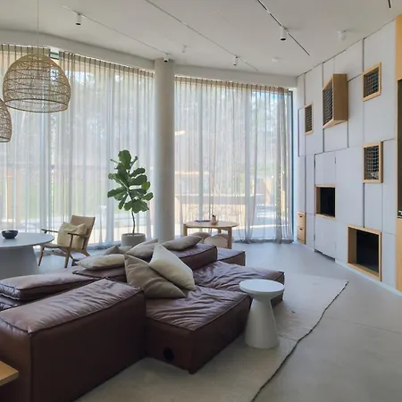 Gdanska Modern With Patio, Parking & Gym By Renters Гданьск