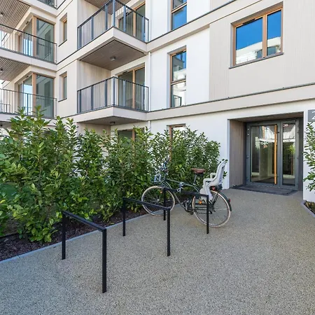 Gdanska Modern With Patio, Parking & Gym By Renters Апартаменты *